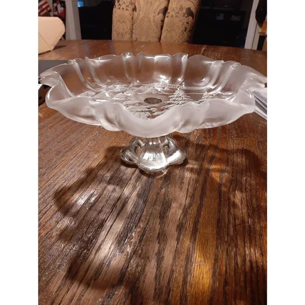 Mikasa Christmas Story Pedestal Candy Nut Bon Bon Frosted Glass Holiday Dish